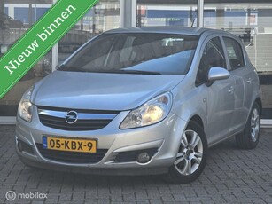 Opel Corsa 1.2-16V Edition inruil koopje ketting hoorbaar