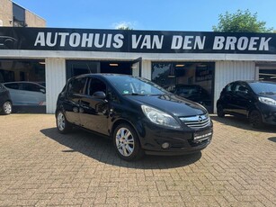 Opel Corsa 1.4-16V '111' Edition 5Deurs Airco Cruise Ctr