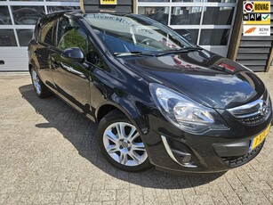 Opel Corsa 1.4-16V BlitZ,complete auto,trekhaak