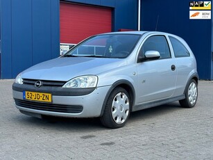 Opel Corsa 1.4-16V Sport