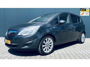 Opel Meriva 1.4 Turbo Cosmo Airco Cruise Navi Pano Trekhaak