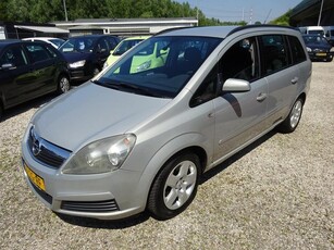 Opel Zafira 2.2 Executive navigatie cruise control 7