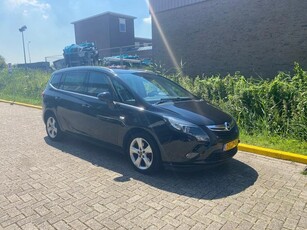 Opel Zafira TOURER (bj 2014)