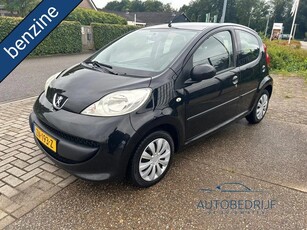 Peugeot 107 1.0-12V XS AIRCO