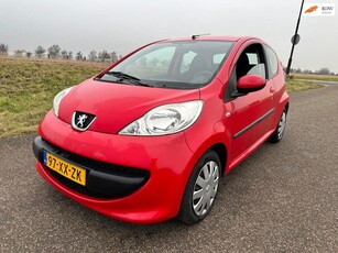 Peugeot 107 1.0-12V XS incl apk en garantie!