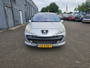 Peugeot 207 1.6 VTi XS (bj 2008, automaat)