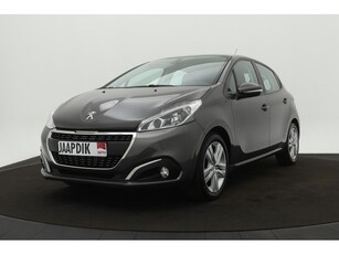 Peugeot 208 BWJ 2019 / 1.2PT 83PK Signature / Airco / Navi