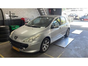 Peugeot 307 2.0-16V XT Automaat/Airco