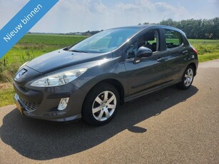 Peugeot 308 1.6 (bj 2008)