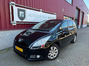 Peugeot 5008 1.6 VTi Style 5p. // 111 DKM NAP // Navi // Clima // Pano.dak // PDC