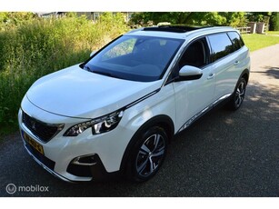 Peugeot 5008 GT Line 1.2 Benzine 7 persoons uitvoering / LED