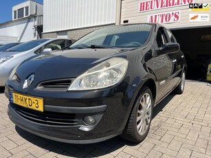 Renault Clio 1.2 TCE Special Rip Curl AIRCO APK T/M 17-1-25