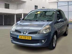 Renault Clio 1.6-16V Initiale