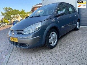 Renault Scénic 2.0-16V Tech