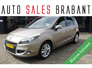 Renault Scenic 2.0 Privilege