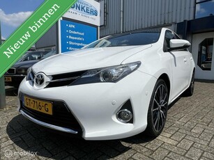 Toyota Auris 1.6 Aspiration /trekh/cruise/clima/camera