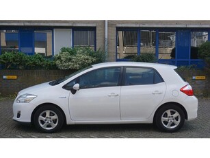 Toyota Auris 1.8 Full Hybrid Aspiration (bj 2011)