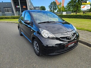 Toyota Aygo 1.0-12V 5 deurs automaat airco