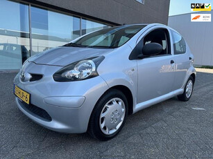 Toyota Aygo 1.0-12V AIRCO BJ 1-2009 APK6-2025