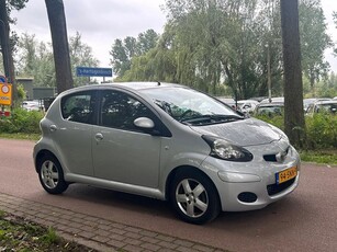 Toyota Aygo 1.0-12V Comfort AIRCO!AUTOMAAT!KOOPJE!