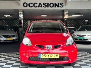 Toyota Aygo 1.0 5DRS Goed Onderhouden Nw APK Zeer Nette