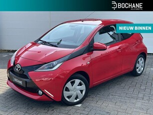 Toyota Aygo 1.0 VVT-i x-play 50.550 KM! 5 Deurs Airco