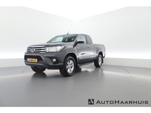 Toyota Hilux 2.4 D-4D-F Xtra Cab Professional Navi