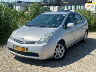 Toyota Prius 1.5 VVT-i