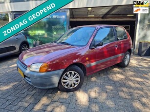 Toyota Starlet 1.3-16V XLi GTSi AUTOMAAT NIEUWE APK