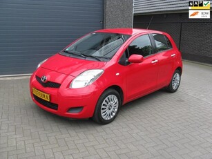 Toyota Yaris 1.0 VVTi Cool