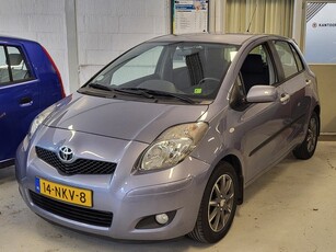 Toyota Yaris 1.3 VVTi Aspiration Automaat