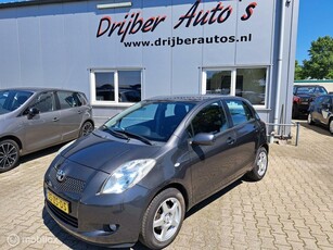 Toyota Yaris 1.3 VVTi Sol