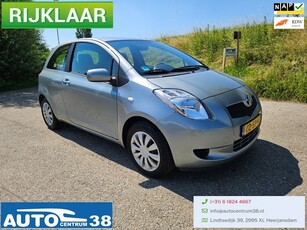 Toyota Yaris 1.3 VVTi Sol/Airco/NAP/Netjes Onderhouden