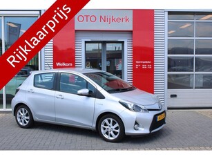 Toyota Yaris 1.5 Full Hybrid Dynamic *Met trekhaak!*