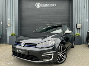 Volkswagen Golf 1.4 TSI GTE Connected SeriesPanoBLIScarpl