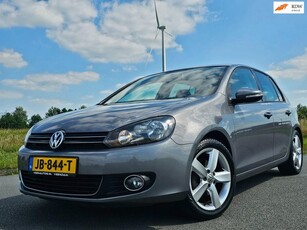 Volkswagen Golf 1.4 TSI Highline TOP Onderhouden Cruise