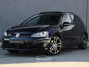 Volkswagen Golf 2.0 TDI GTD PANOADAPTIVE