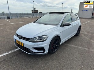 Volkswagen Golf 2.0 TSI 4Motion R / Carbon / Army / Maxton