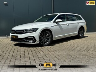 Volkswagen Passat Variant 1.4 TSI hybride * Navi * Cruise *