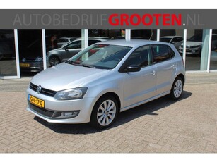 Volkswagen Polo 1.2 Style//Airco//5drs//Stoelverwarming!!