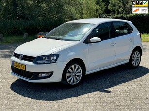 Volkswagen Polo 1.4-16V Highline Bluetooth I NAVI I PDC I