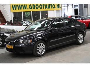 Volvo S40 1.8 Momentum Airco, Cruise control, Trekhaak