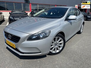 Volvo V40 1.6 D2 Momentum / NAP / NAVI / OHB / SP VLG /