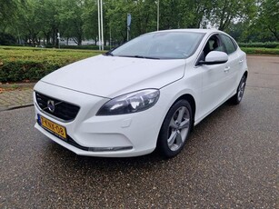 Volvo V40 1.6 T3 Summum, Clima,Navi, Export!! Loopt warm!!