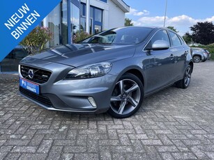 Volvo V40 2.0 T2 R-Design Navigatie, Cruise Control