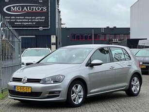 Volkswagen GOLF 1.4 TSI Highline | Cruise Control | Climate Control| Alcantara Stoelen | Navi | Licht/Regen Sensor | LM Velgen