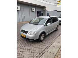 Volkswagen TOURAN 1.6-16V FSI