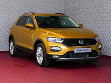 Volkswagen T-Roc 1.5 TSI 150PK ✅NIEUWE AUTO✅ ADAP.CRUISE NAVI ECC PDC 17''LMV 70 BIJNA NIEUWE VOLKSWAGEN'S UIT VOORRAAD LEVERBAAR