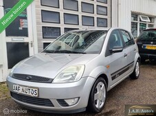 Ford Fiesta 1.4 APK NAP Airco Trekhaak 5drs zuinig!!