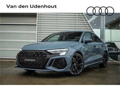 Audi RS3 Limousine 2.5 TFSI 400pk Quattro B&O 19